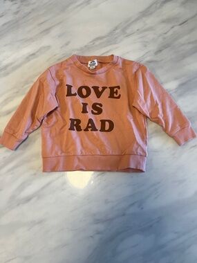 Kids Pink 'Love Is Rad' Graphic Sweatshirt - Casual Crewneck